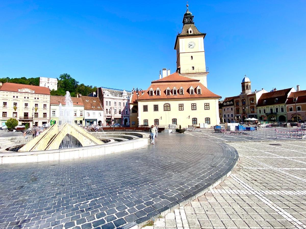 Ferienwohnung 10 Council Square Brașov Exterior foto